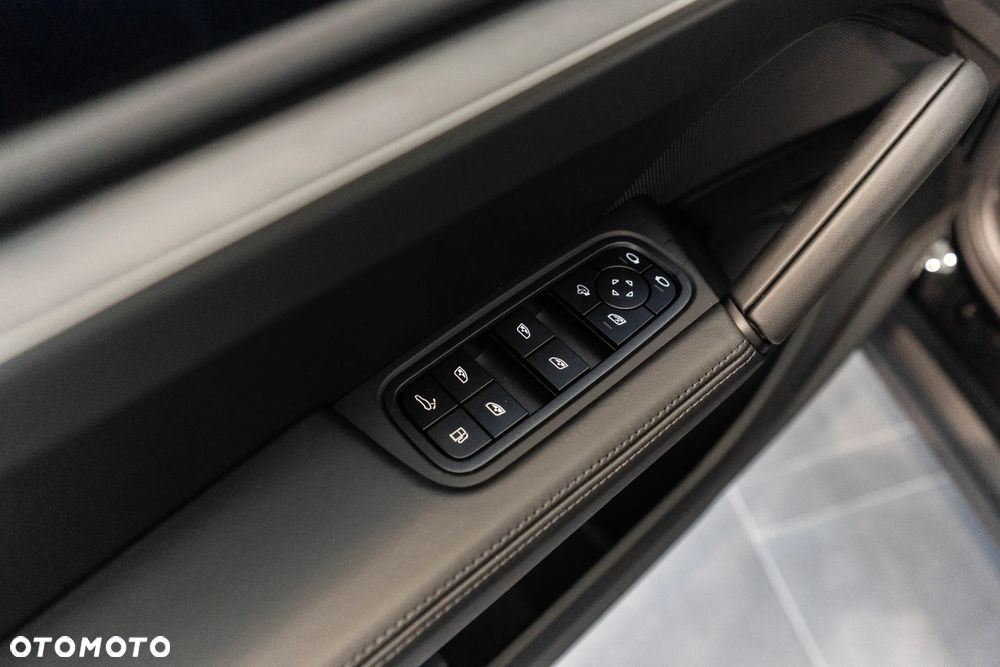 Porsche Cayenne E-Hybrid PHEV - 25