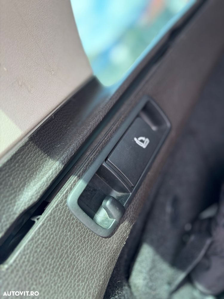 Volkswagen Passat 2.0 TDI BlueMotion Technology DSG Highline - 15