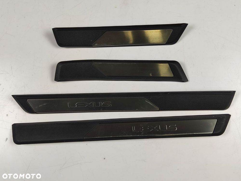 LEXUS ES gen VII od 2018r Listwy Progowe Nakładki - 2