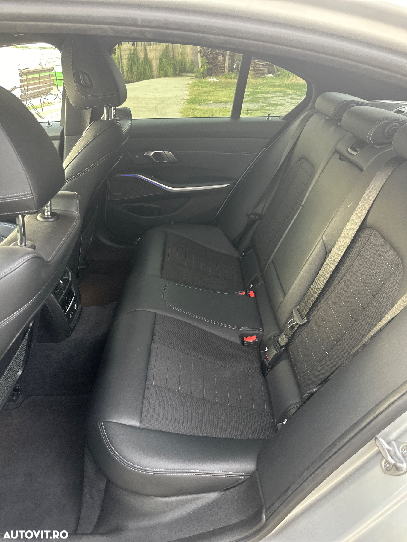BMW Seria 3 320d xDrive AT - 9