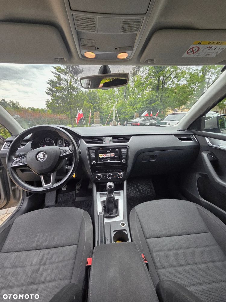 Skoda Octavia 2.0 TDI Style - 12
