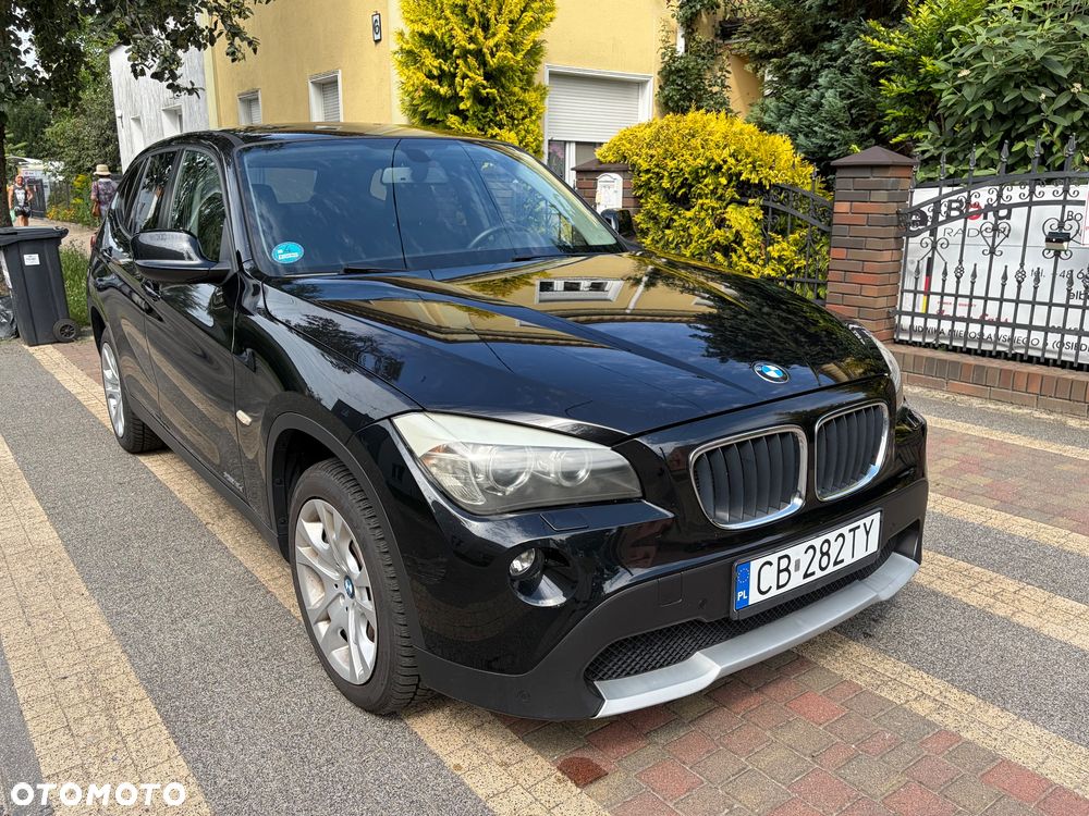 BMW X1 xDrive18d - 11