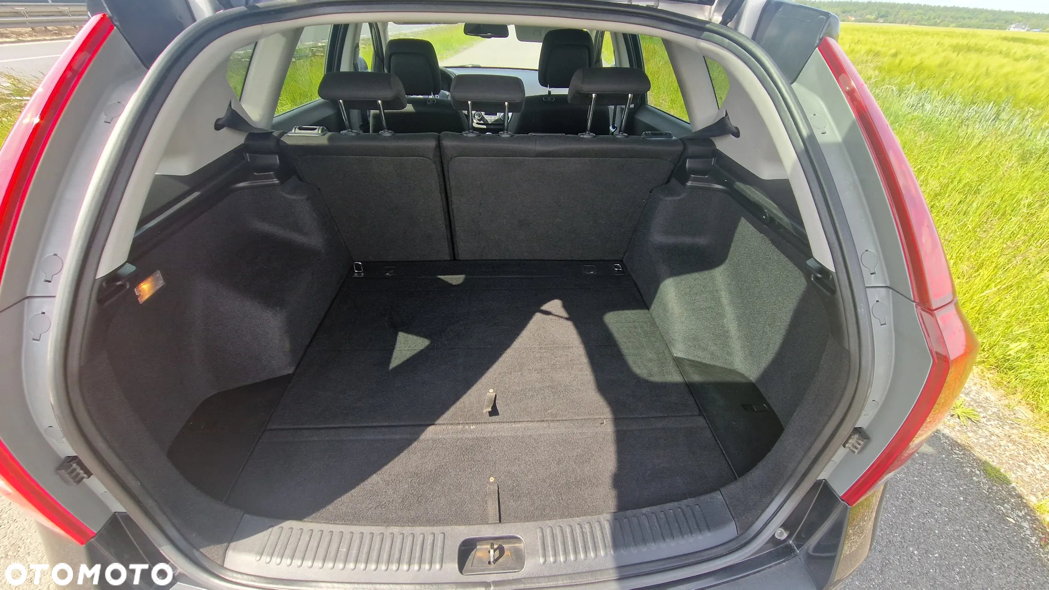 Kia Ceed 1.6 CRDi 128 ISG SW Dream Team Edition - 11