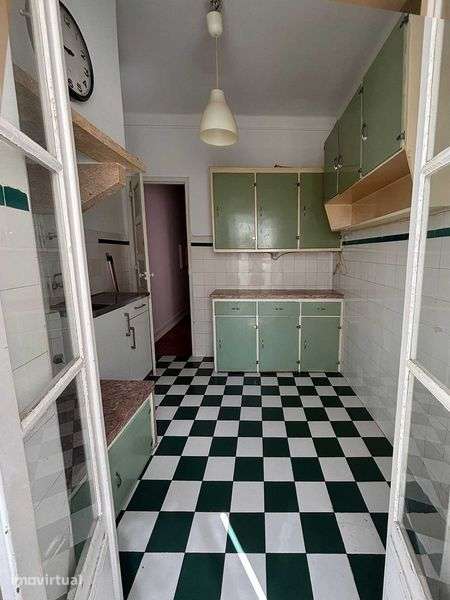 Apartamento T2 à venda na Rua Artur Ferreira da Silva, Moscavide - Grande imagem: 2/11