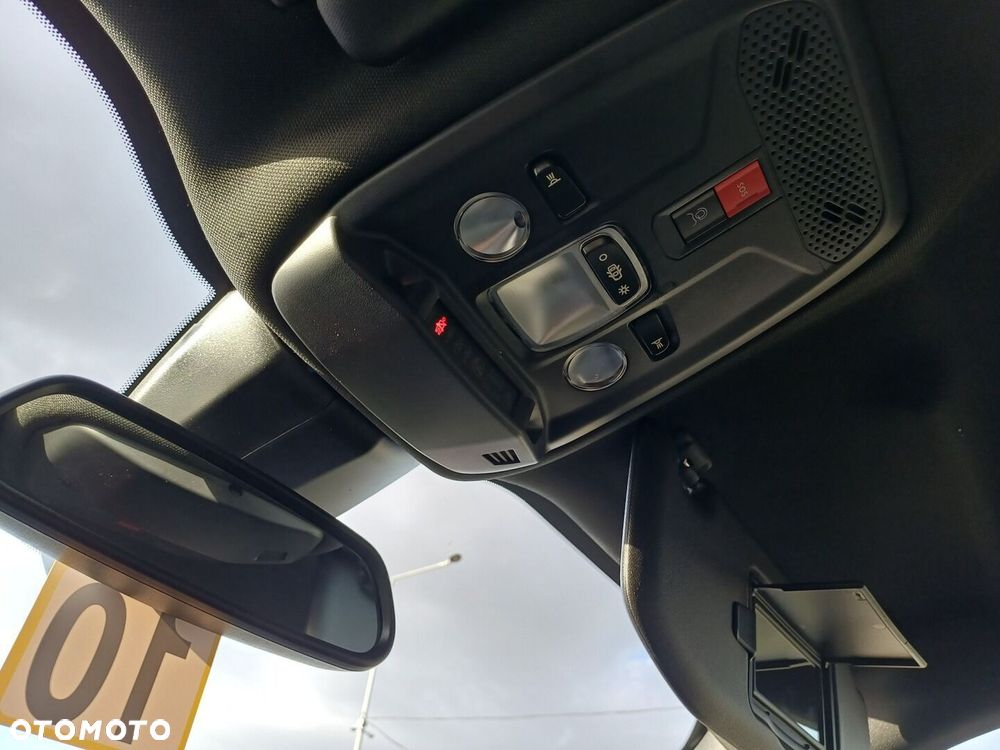 Peugeot 2008 - 29