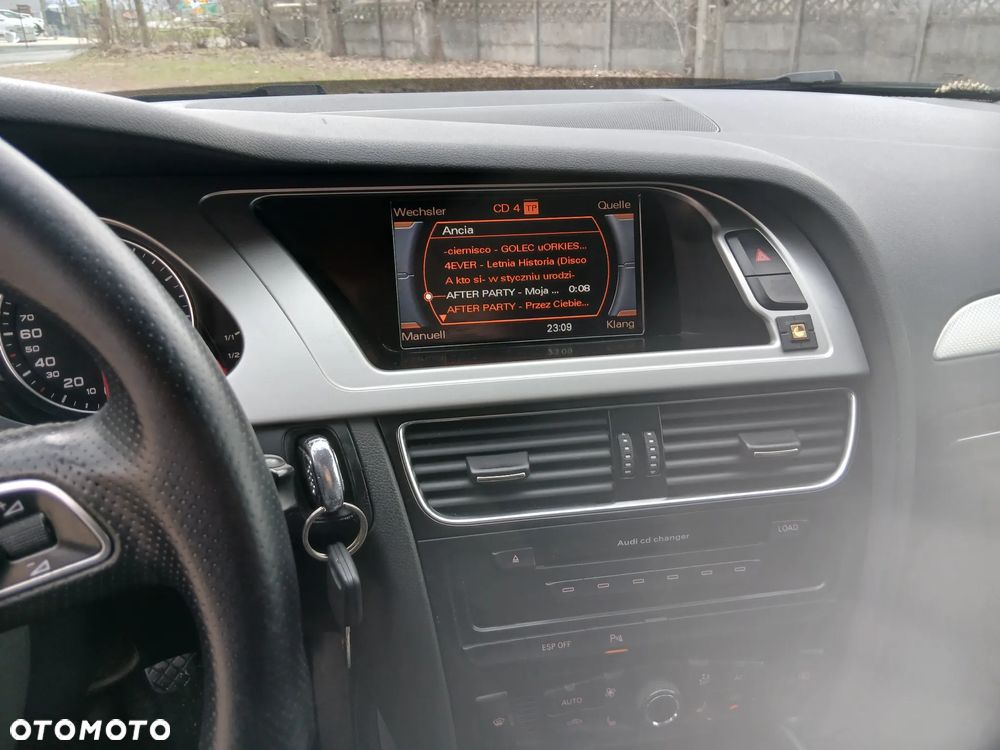 Audi A4 Avant 2.0 TDI - 11