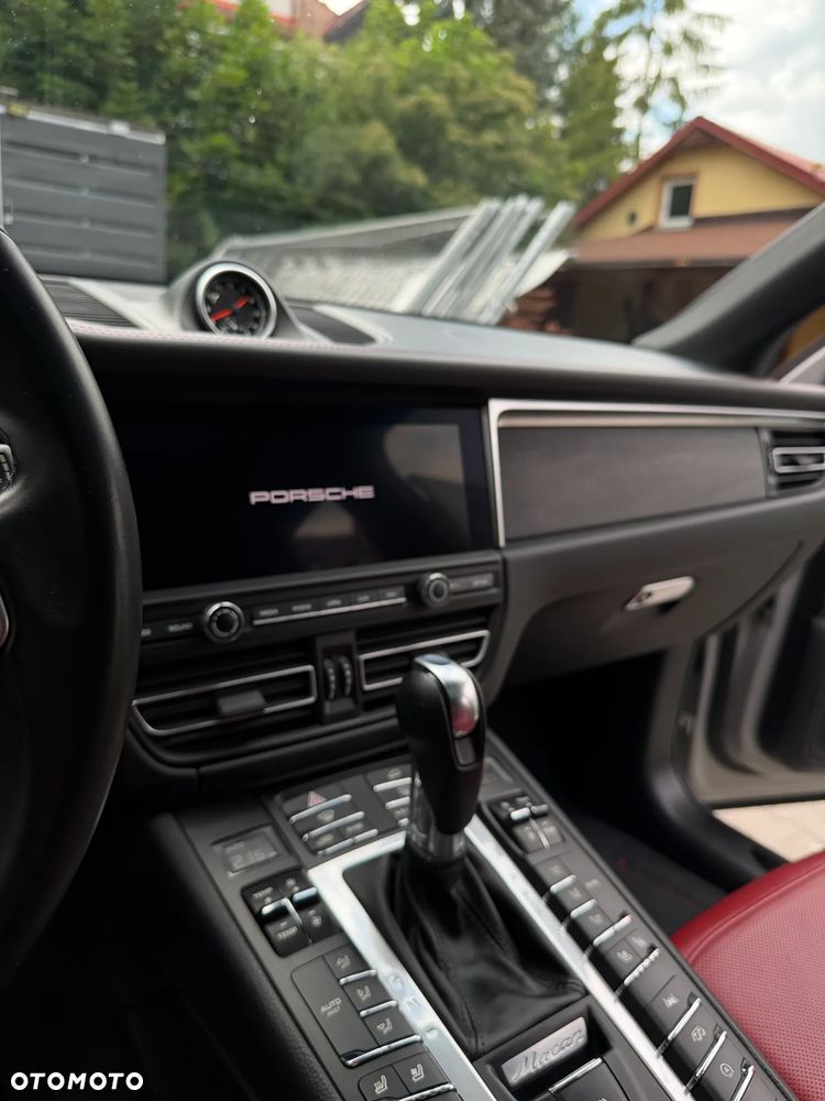 Porsche Macan GTS - 17