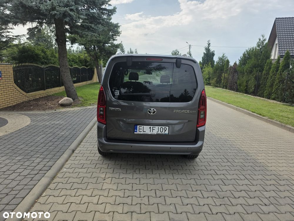 Toyota Proace City Verso 2022 photo 4