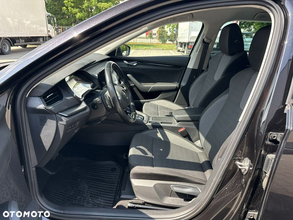 Skoda Octavia 1.5 TSI e-Tec Ambition DSG - 11