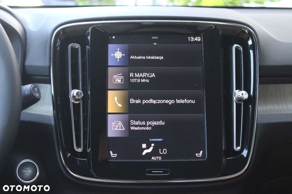 Volvo XC 40 - 33