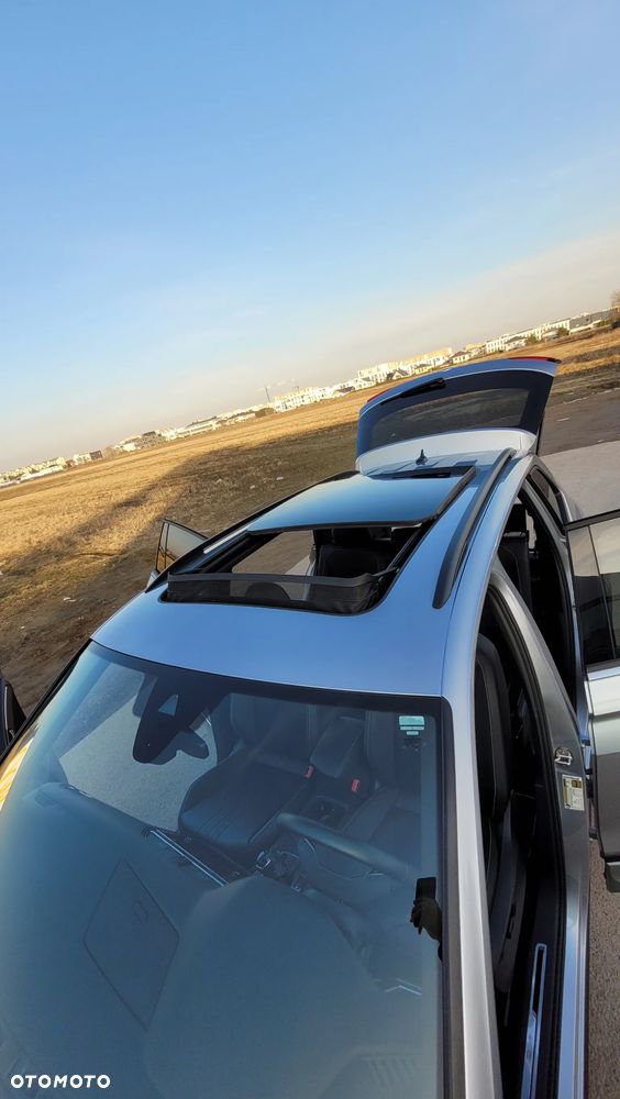 Volkswagen Tiguan Allspace - 15