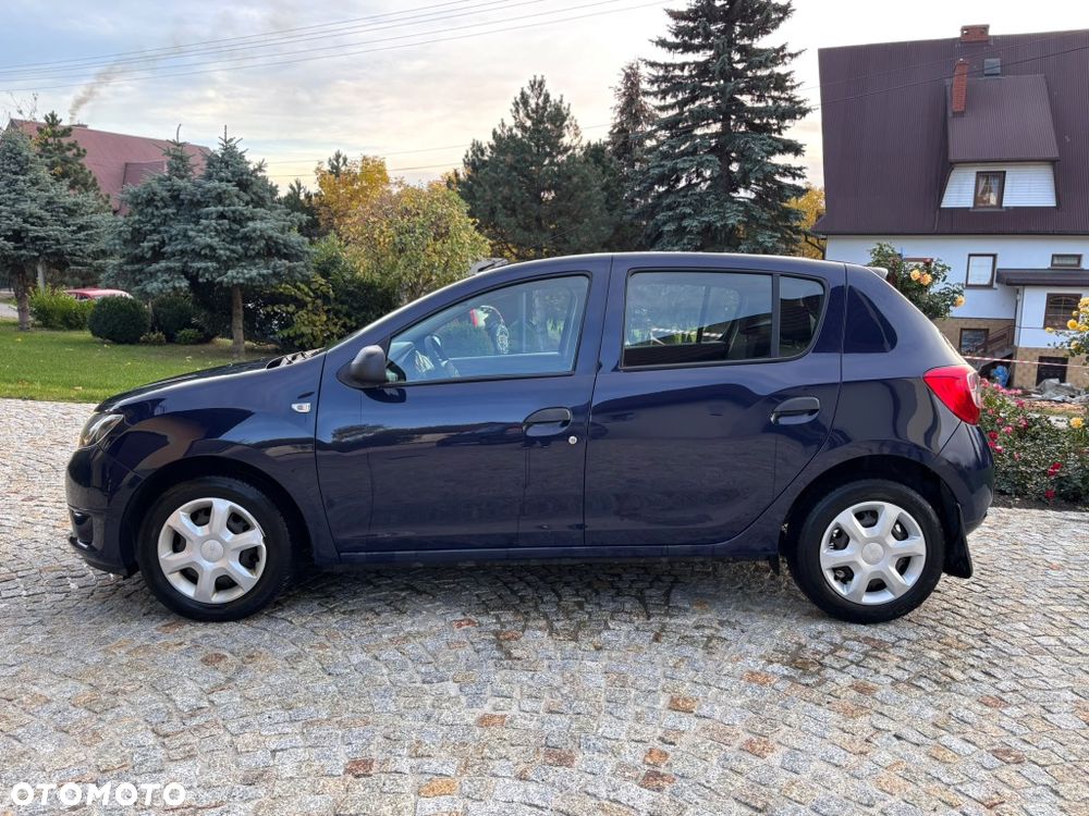 Dacia Sandero - 4