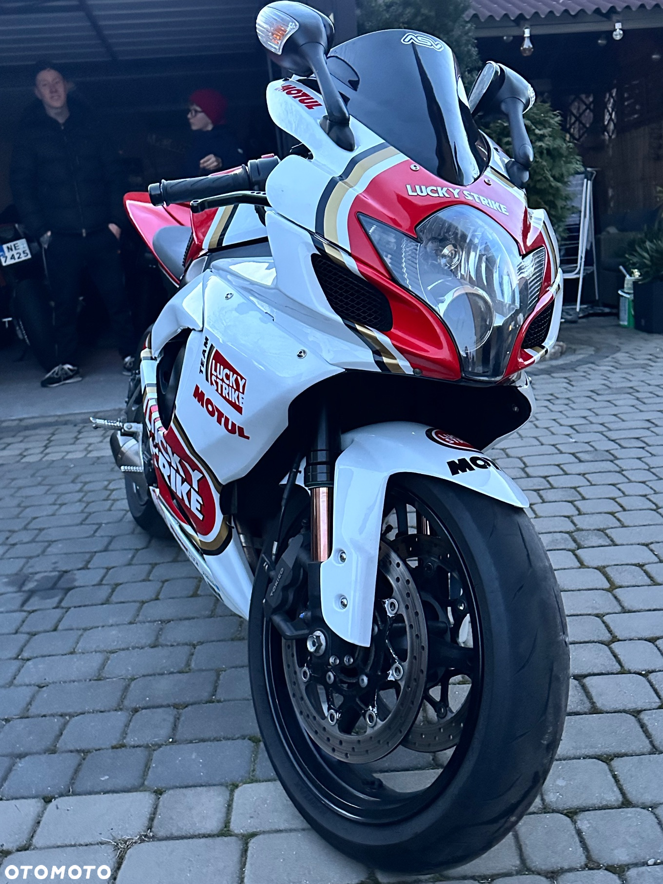 Suzuki GSX-R - 5