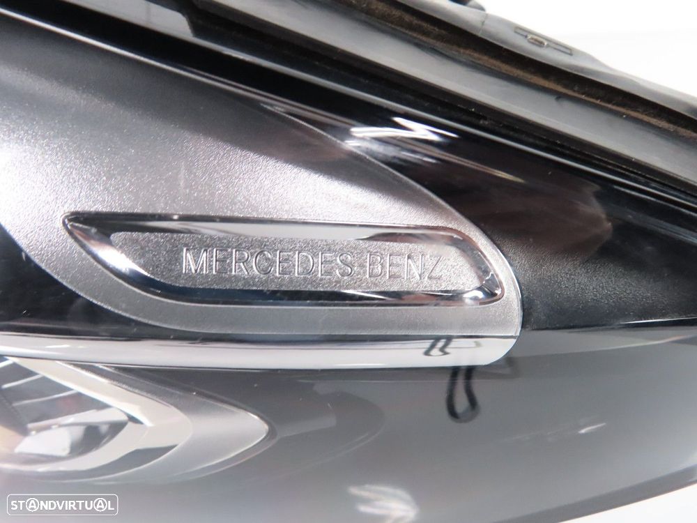 Farol LED Esquerdo Usado / Original MERCEDES-BENZ B-CLASS (W247) A2479060904 - 4
