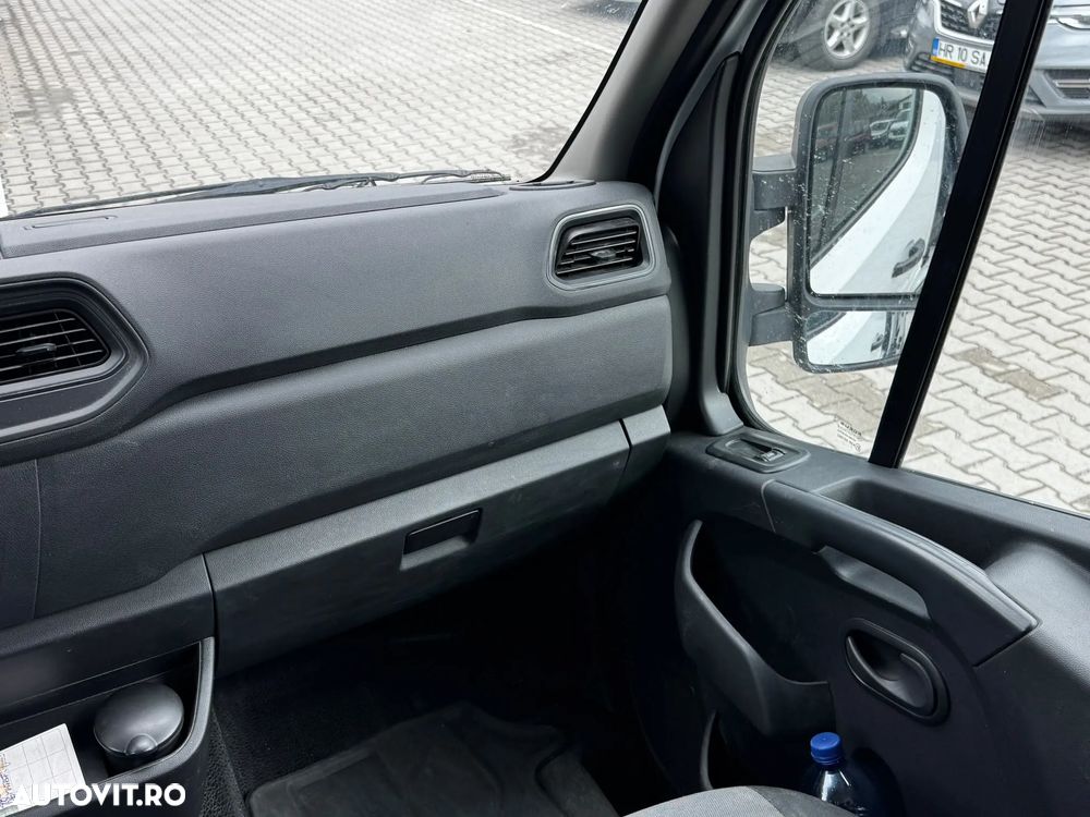 Renault Master - 23