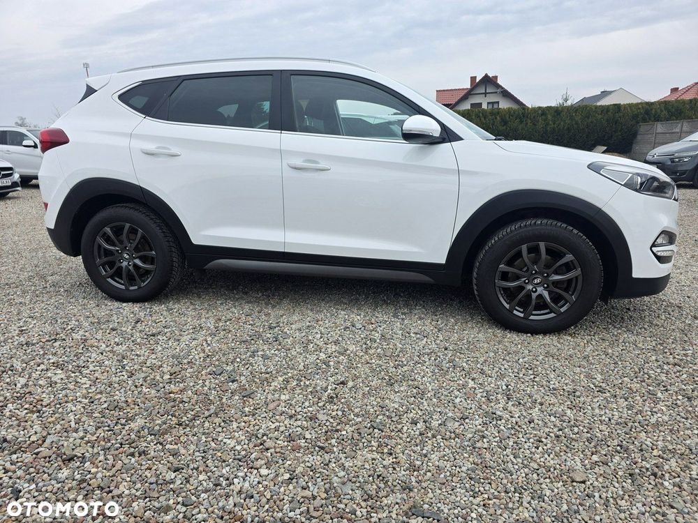 Hyundai Tucson - 12