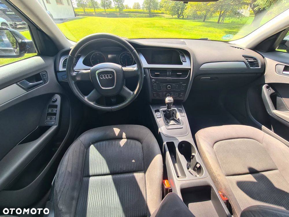 Audi A4 Avant - 15