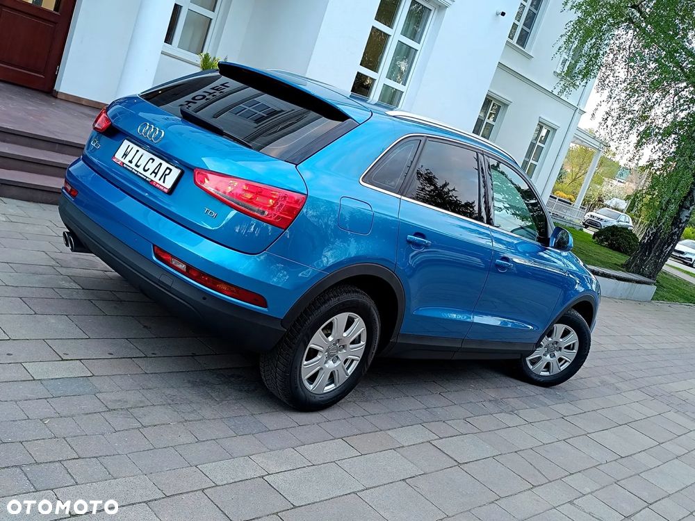 Audi Q3 2.0 TDI Design - 13