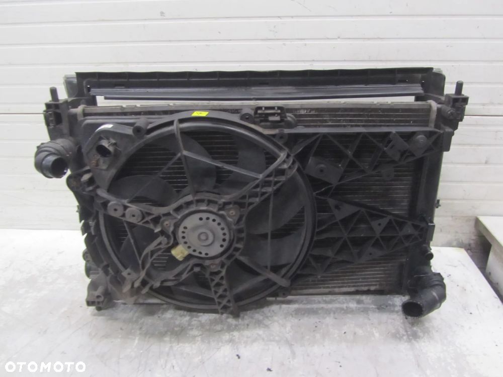 opel combo 11r->1.3 cdti chłodnica wody-intercooler-wentylator - 1