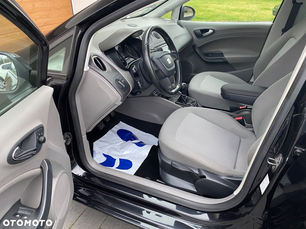 Seat Ibiza ST 1.2 TSI Ecomotive Sport - 21