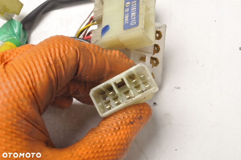 SUBARU LEGACY II PRZEŁĄCZNIK ZESPOLONY - 9