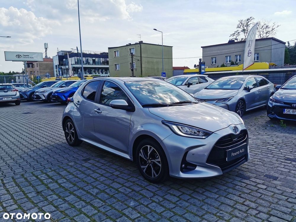 Toyota Yaris Hybrid 1.5 Style - 18