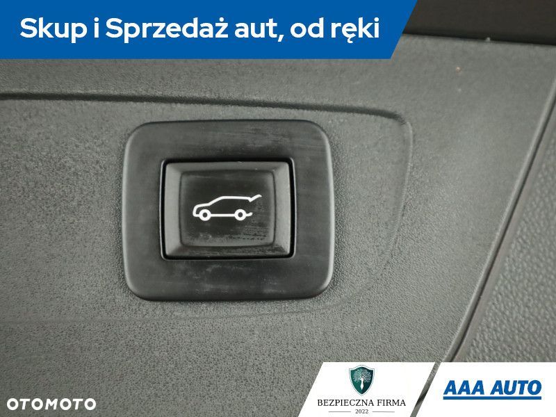 Opel Insignia - 14