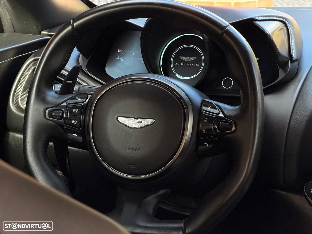Aston Martin Vantage Coupe 4.0 Twin-Turbo V8 - 42