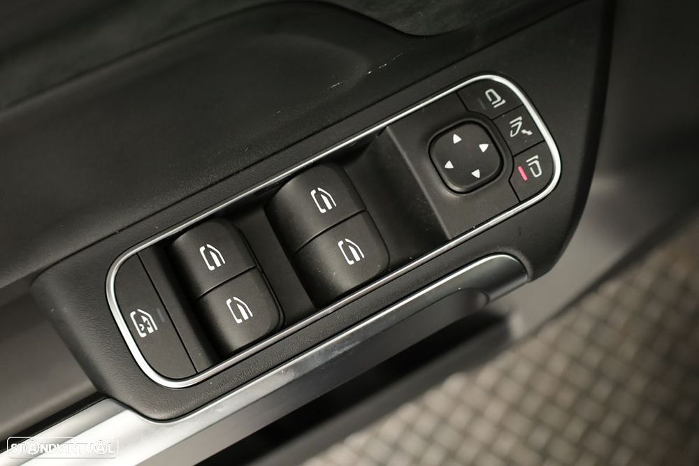 Mercedes-Benz EQB 250+ AMG Line - 20