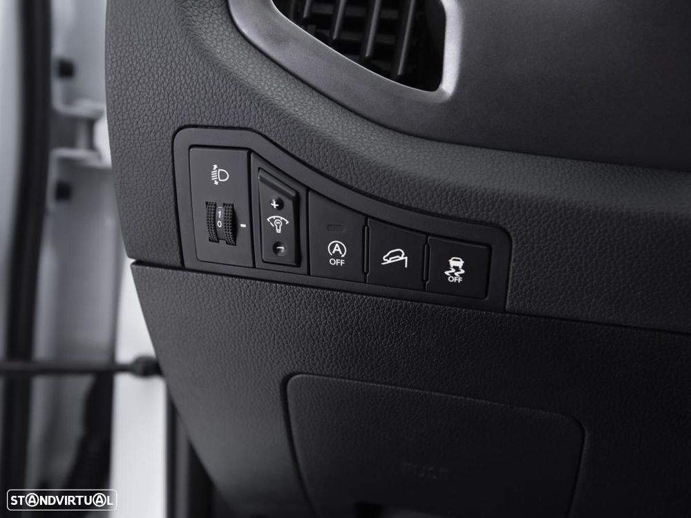 Kia Sportage — fotografia 15