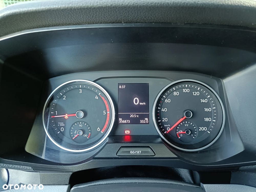 Volkswagen Crafter - 11