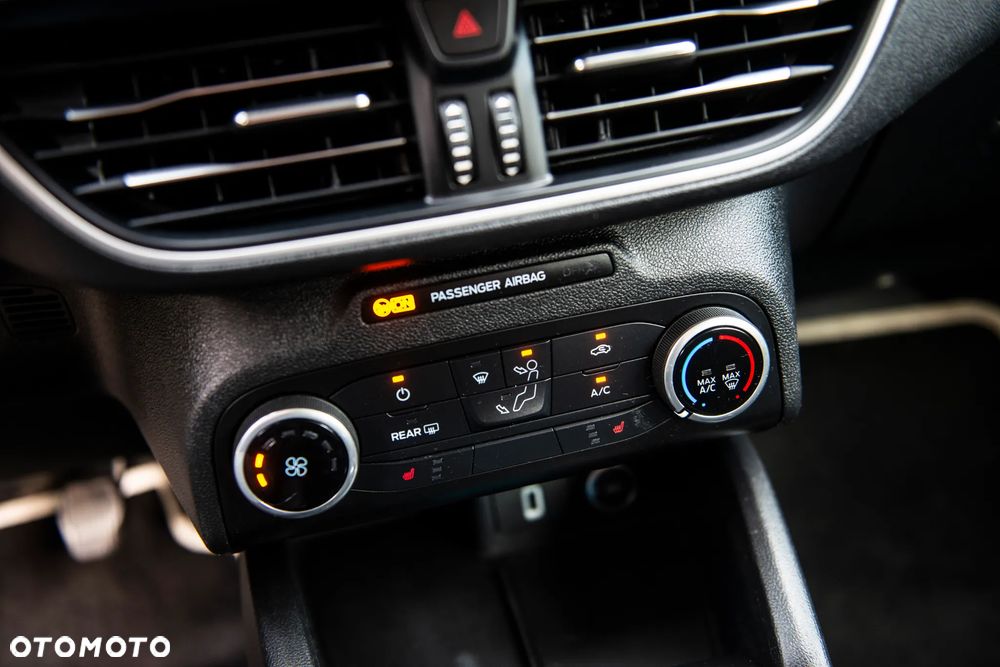 Ford Focus 1.5 EcoBlue Start-Stopp-System ACTIVE STYLE - 25