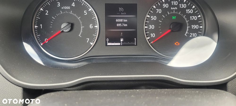 Dacia Duster 1.0 TCe SL Celebration - 11