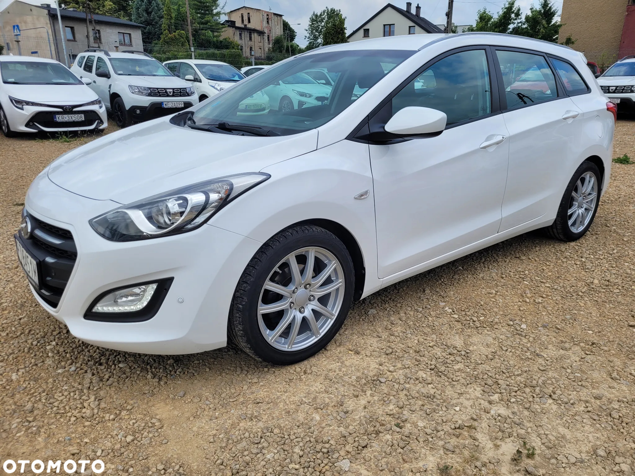 Hyundai i30 1.6 GDI Classic + - 3