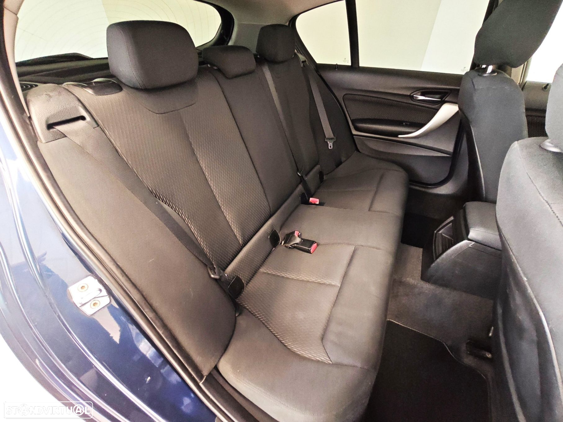 BMW 116 d Line Sport - 41