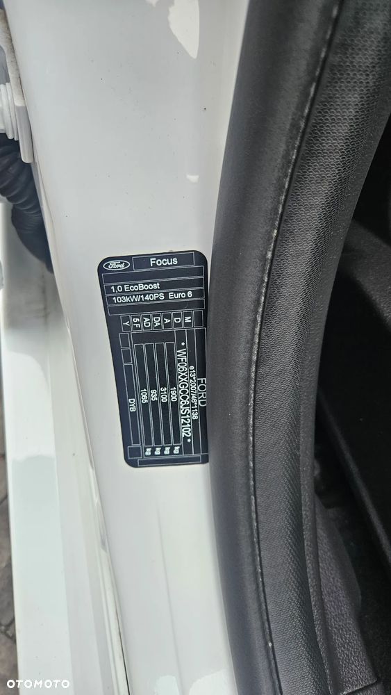 Ford Focus 1.0 EcoBoost ST-Line ASS - 19