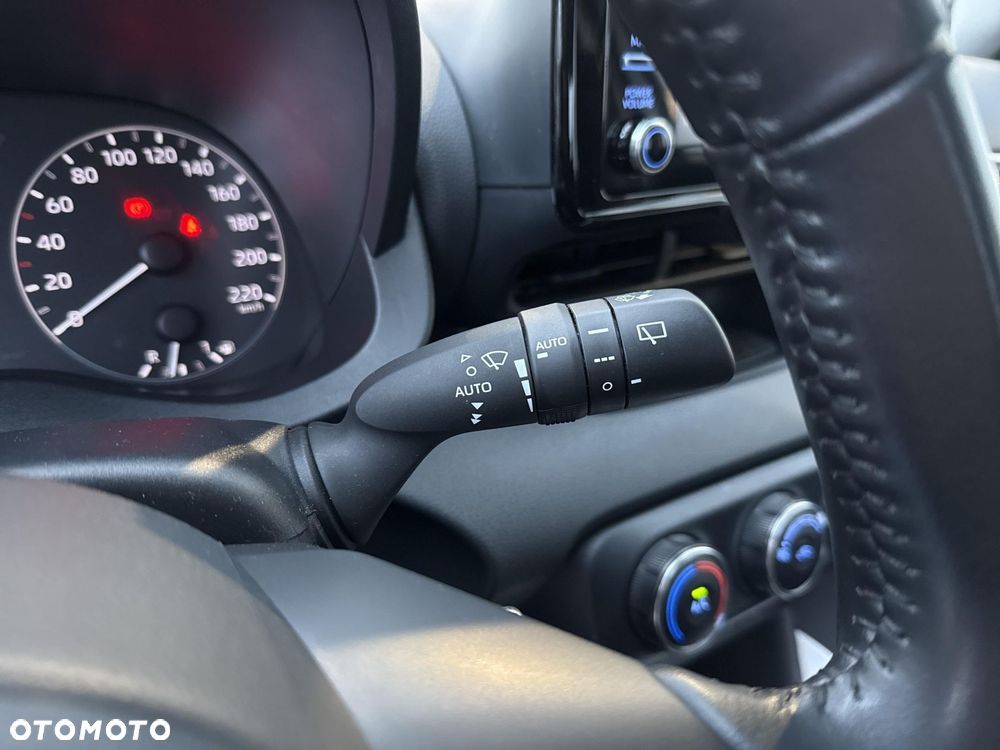 Toyota Yaris 1.0 Comfort - 21