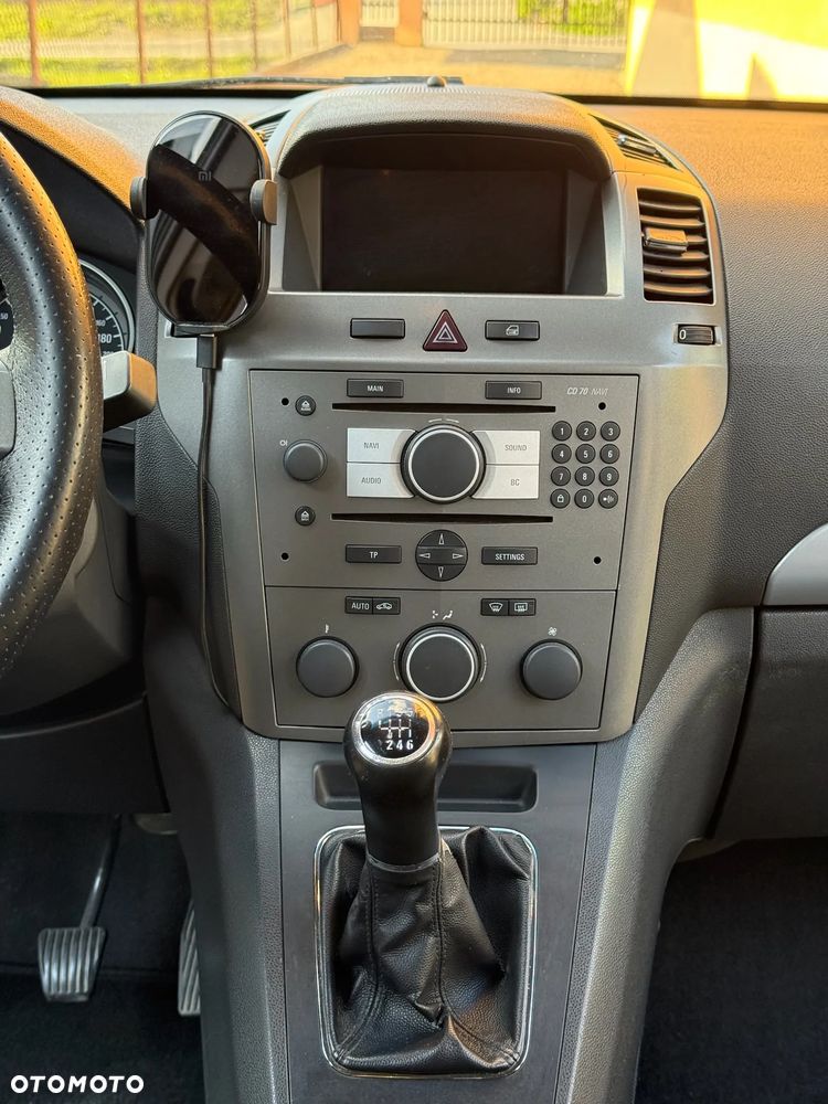 Opel Zafira 1.9 CDTI Edition - 12