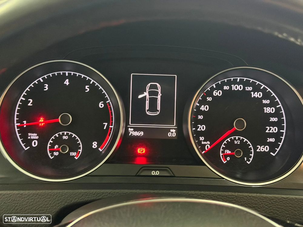 VW Golf 1.0 TSI Confortline - 9