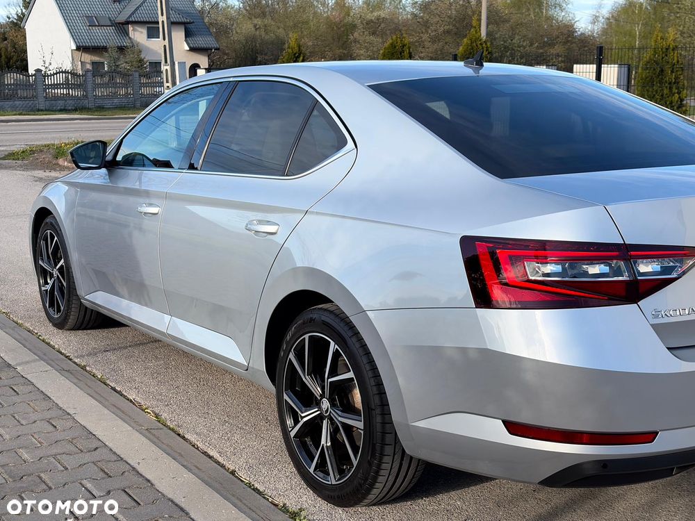 Skoda Superb 2.0 TDI Style DSG7 - 7