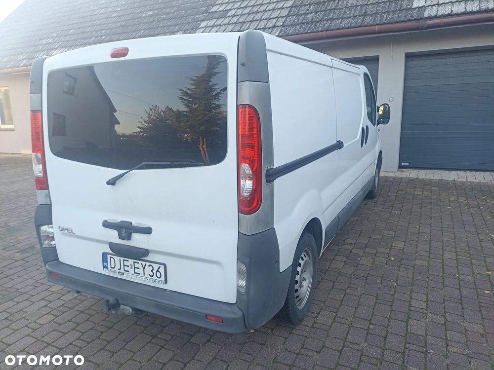 Opel Vivaro - 4