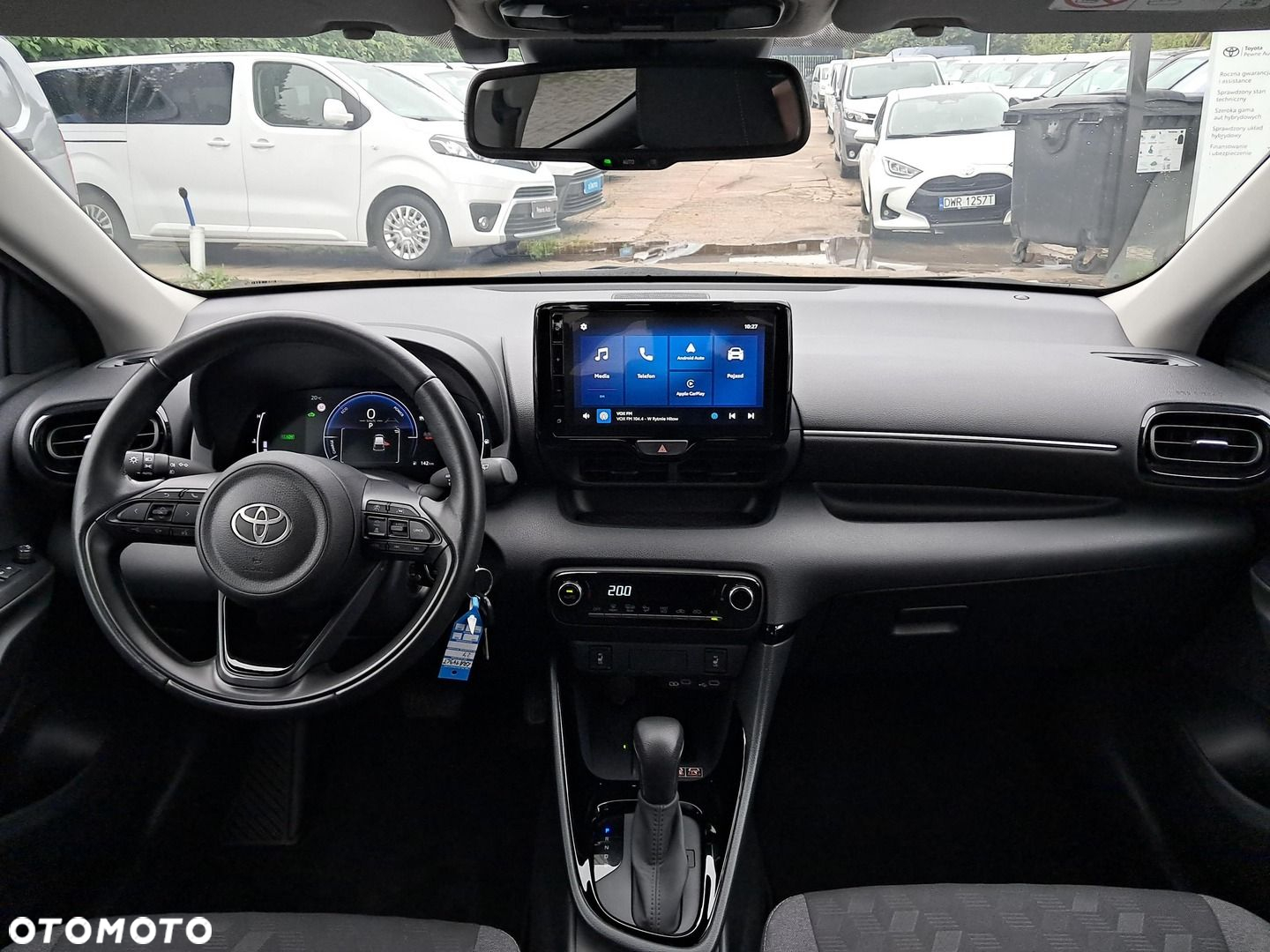Toyota Yaris Hybrid 1.5 Style - 12