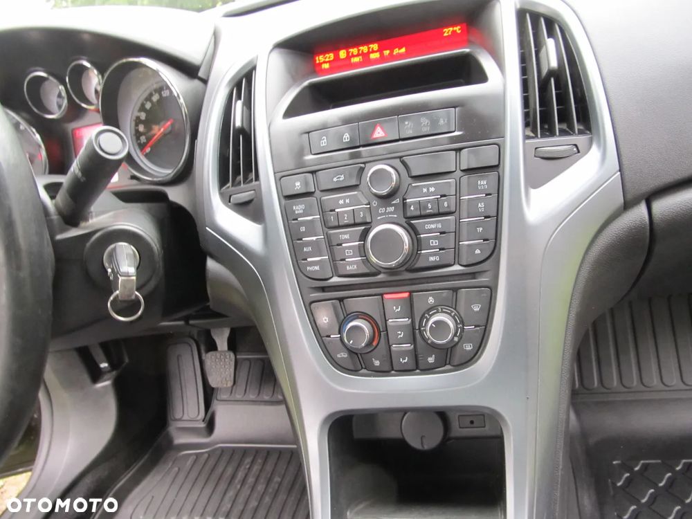 Opel Astra - 16