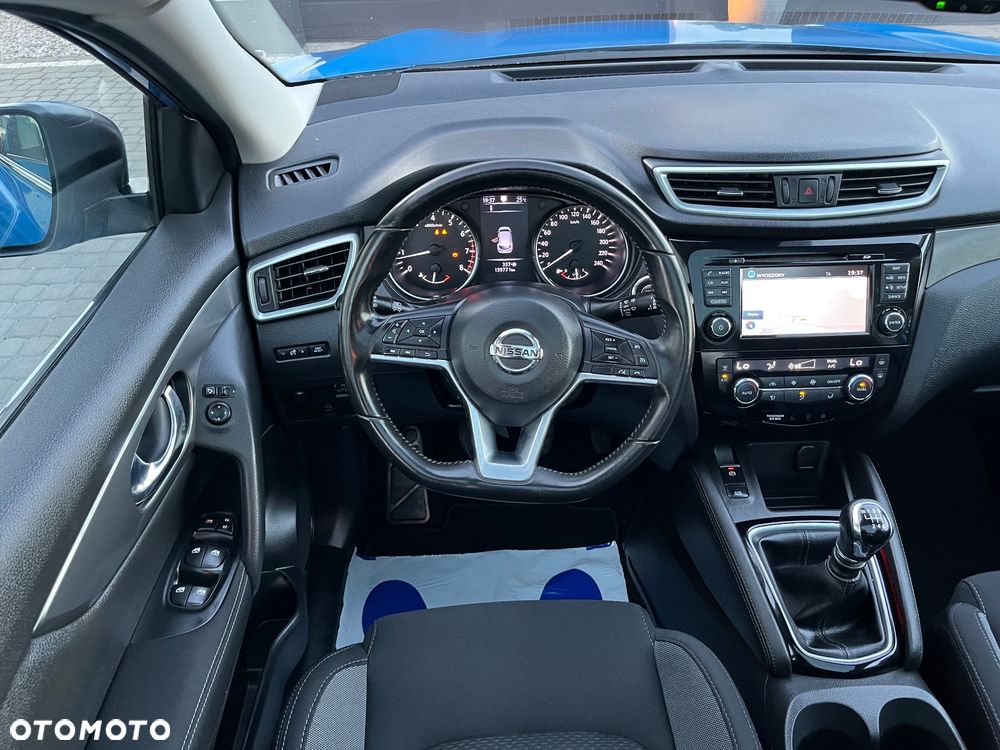 Nissan Qashqai 1.2 DIG-T N-Connecta EU6 - 15