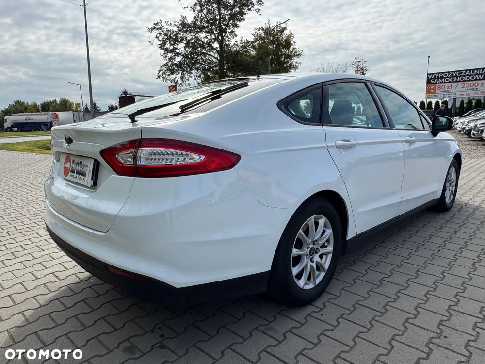 Ford Mondeo 2.0 TDCi Ambiente PowerShift - 10