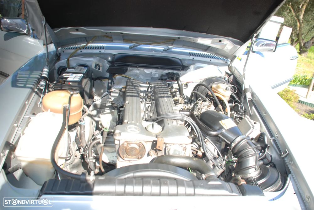 Mercedes-Benz SL 280 - 11