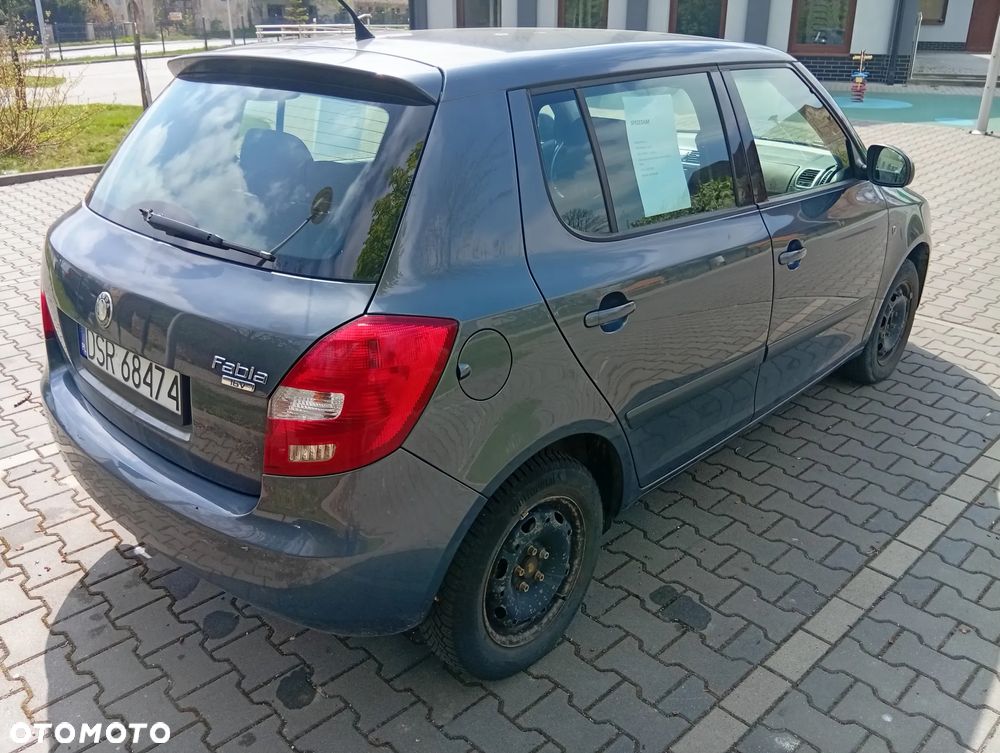 Skoda Fabia 1.4 16V Ambiente - 5