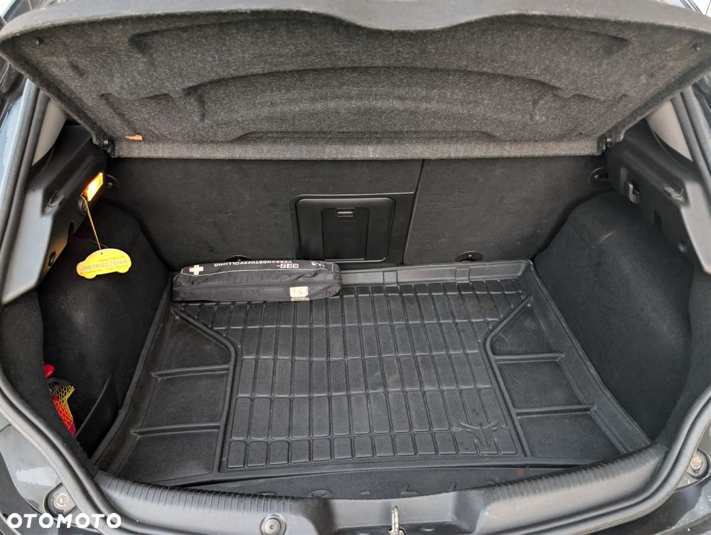 Alfa Romeo Giulietta 2.0 JTDM 16V - 15