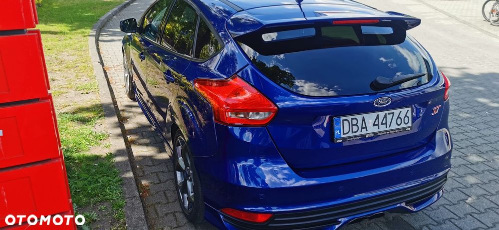 Ford Focus - 4