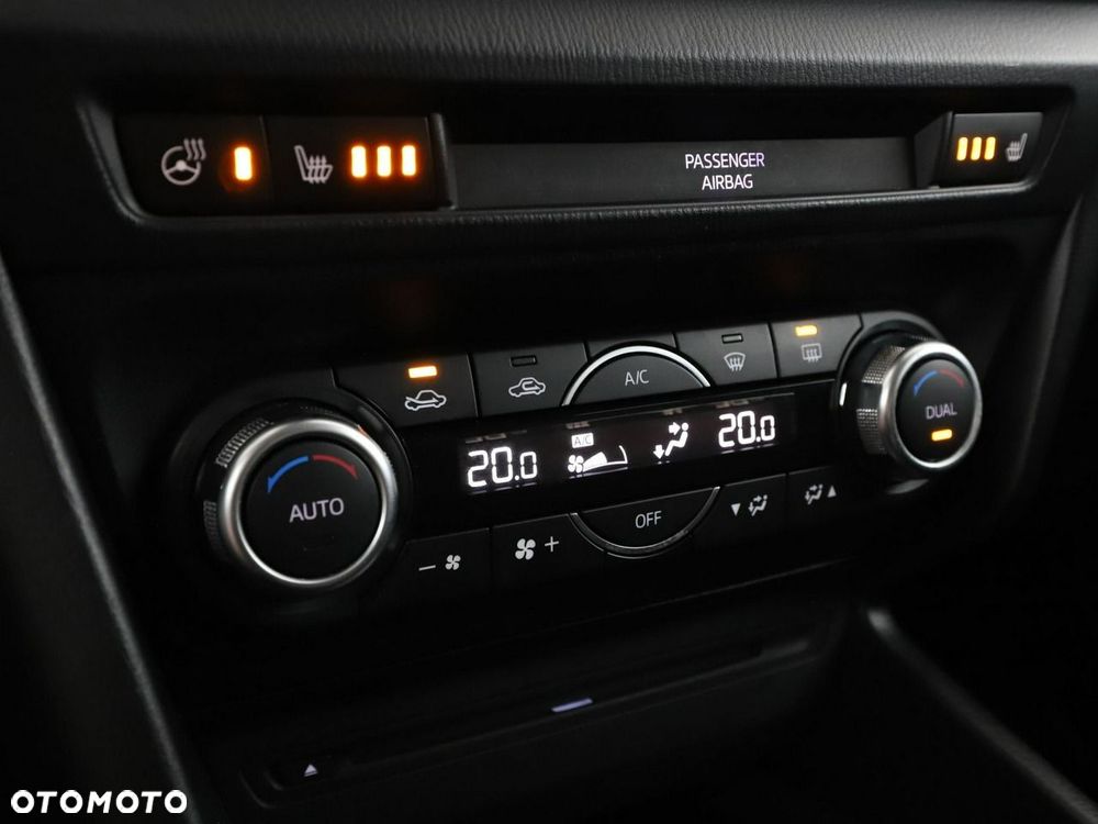 Mazda 3 SKYACTIV-G 120 KIZOKU - 27
